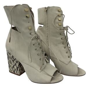 Elizabeth & Jenny White Snake Print Heel Peeptoe Combat Boots Leather Women 9